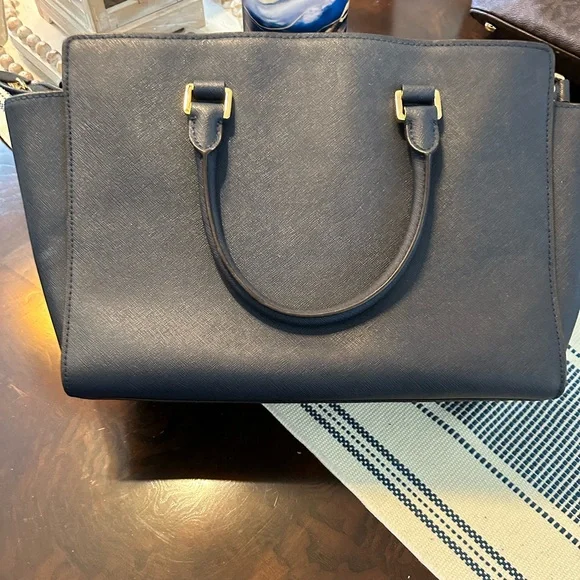 Michael Kors Navy Saffiano Satchel with Gold Hardware - Picture 2 of 6